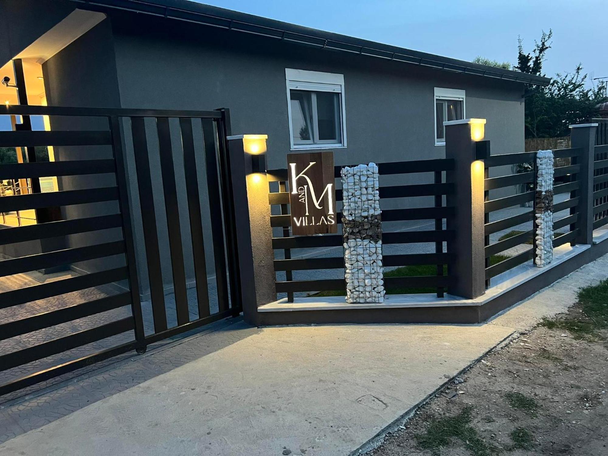 K&M Villas Nea Kallikrateia Exterior foto